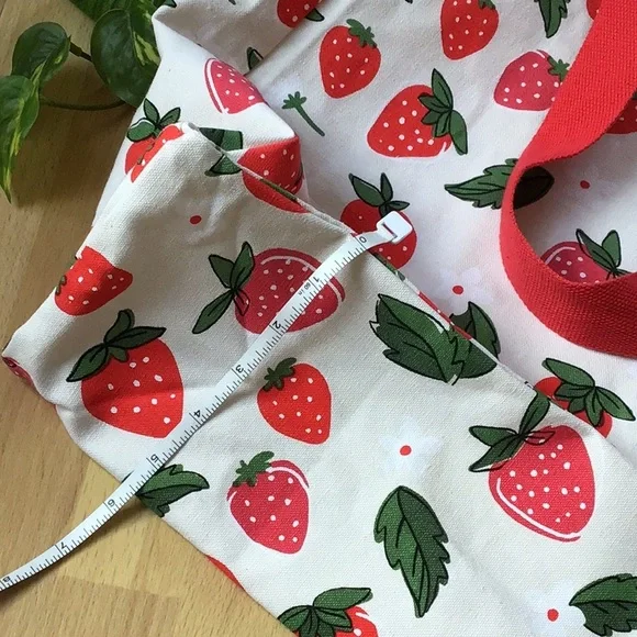 Anthro Strawberry 🍓 Print Canvas Tote Shopping Bag - Picture 8 of 13